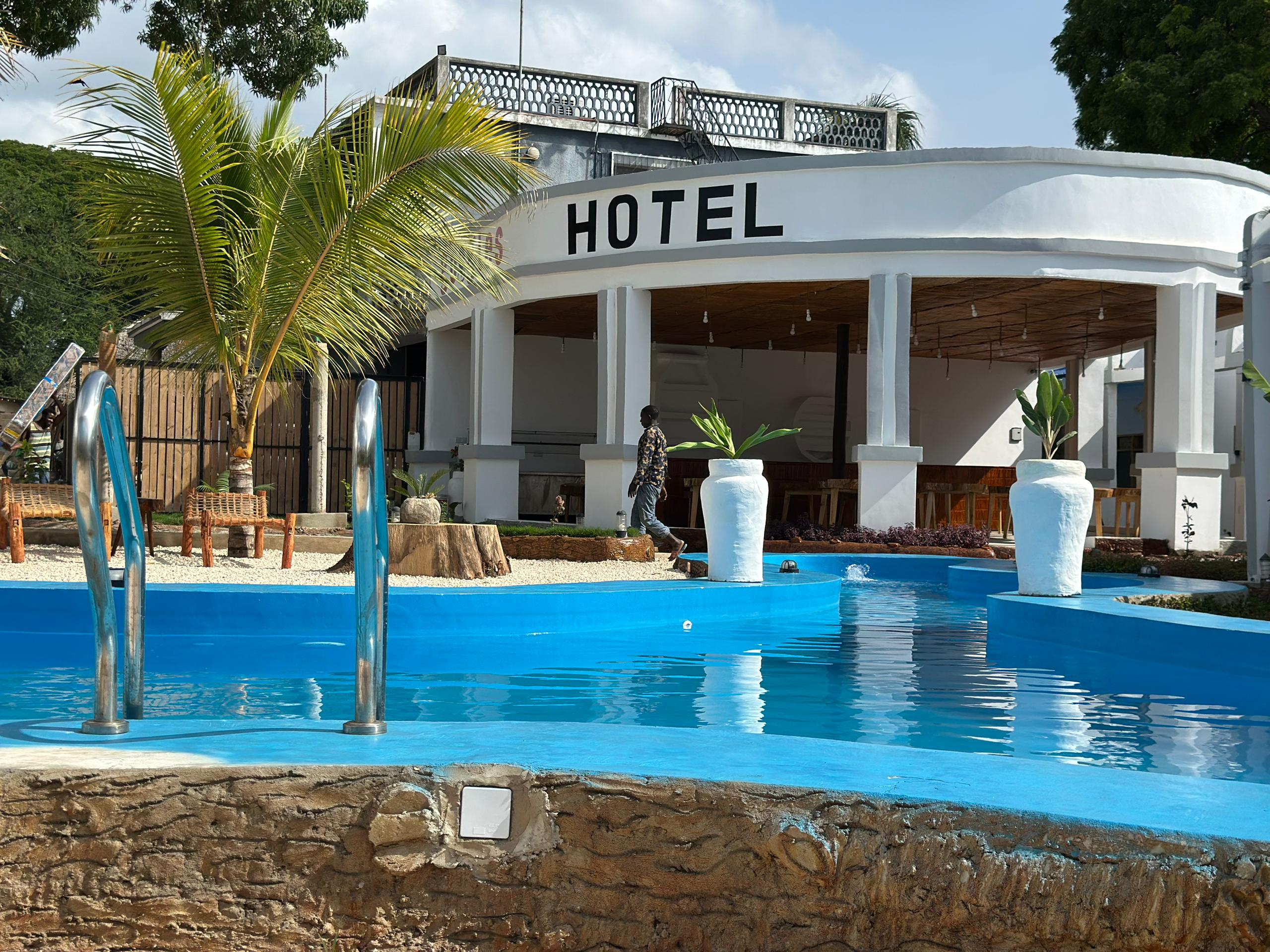 Google Beach Hotel Luxury